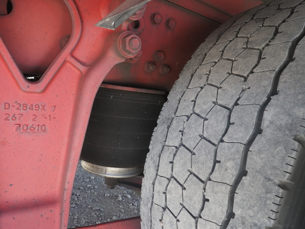 いすゞ フォワード バン車 中増t QPG-FTR34T2 年式 H29[写真40]