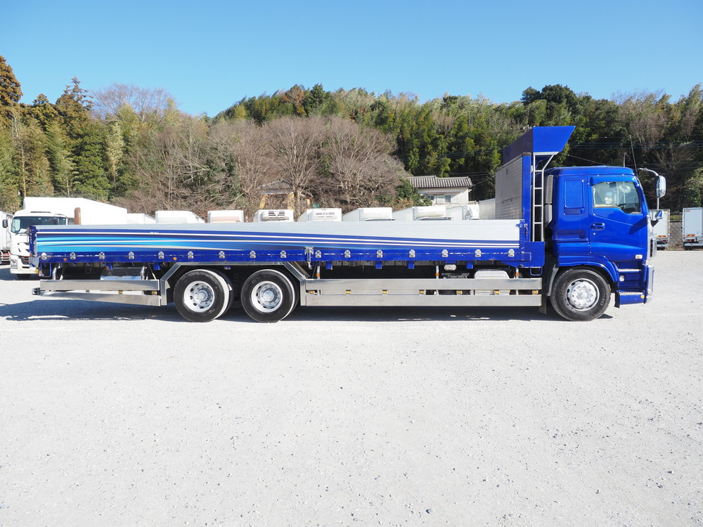 いすゞ ギガ 平ボディ 大型 QKG-CYL77A 年式 H25[写真09]