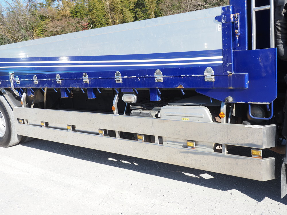 いすゞ ギガ 平ボディ 大型 QKG-CYL77A 年式 H25[写真10]