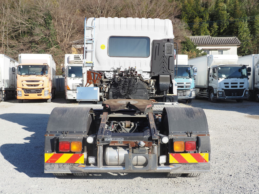 いすゞ ギガ トラクタ 大型 QKG-EXD52BD 年式 H29[写真05]