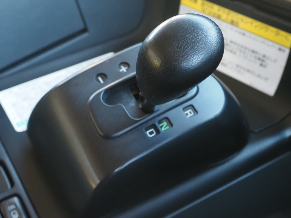 三菱ふそう スーパーグレート 冷凍ウイング 大型 QKG-FU54VZ 年式 H26[写真38]