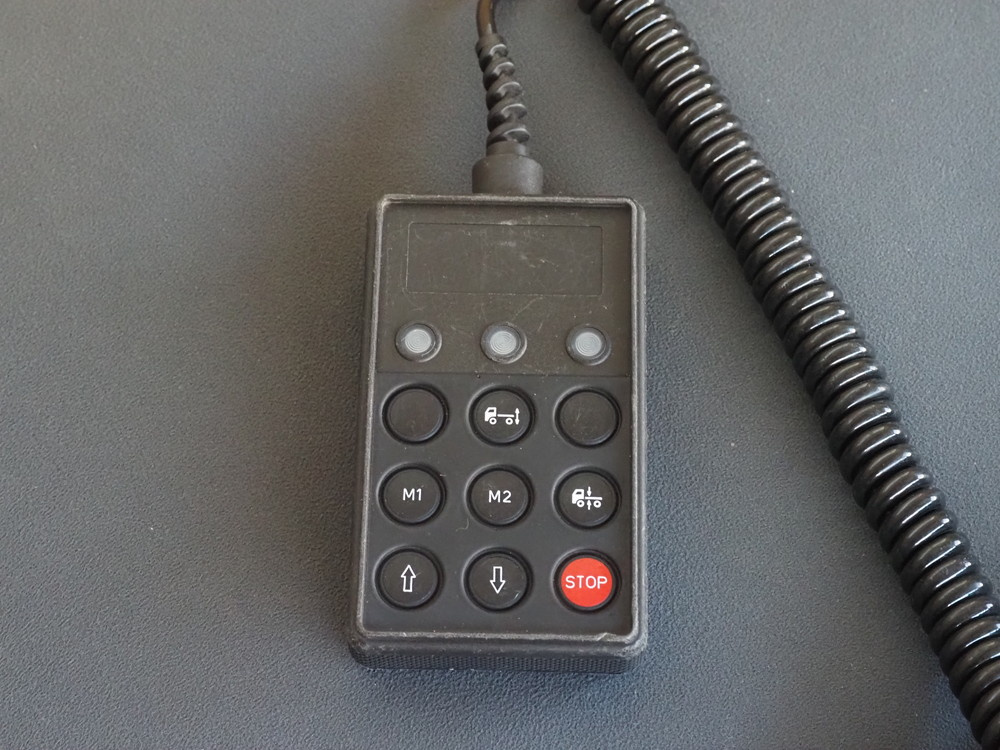 三菱ふそう スーパーグレート 冷凍ウイング 大型 QKG-FU54VZ 年式 H26[写真41]