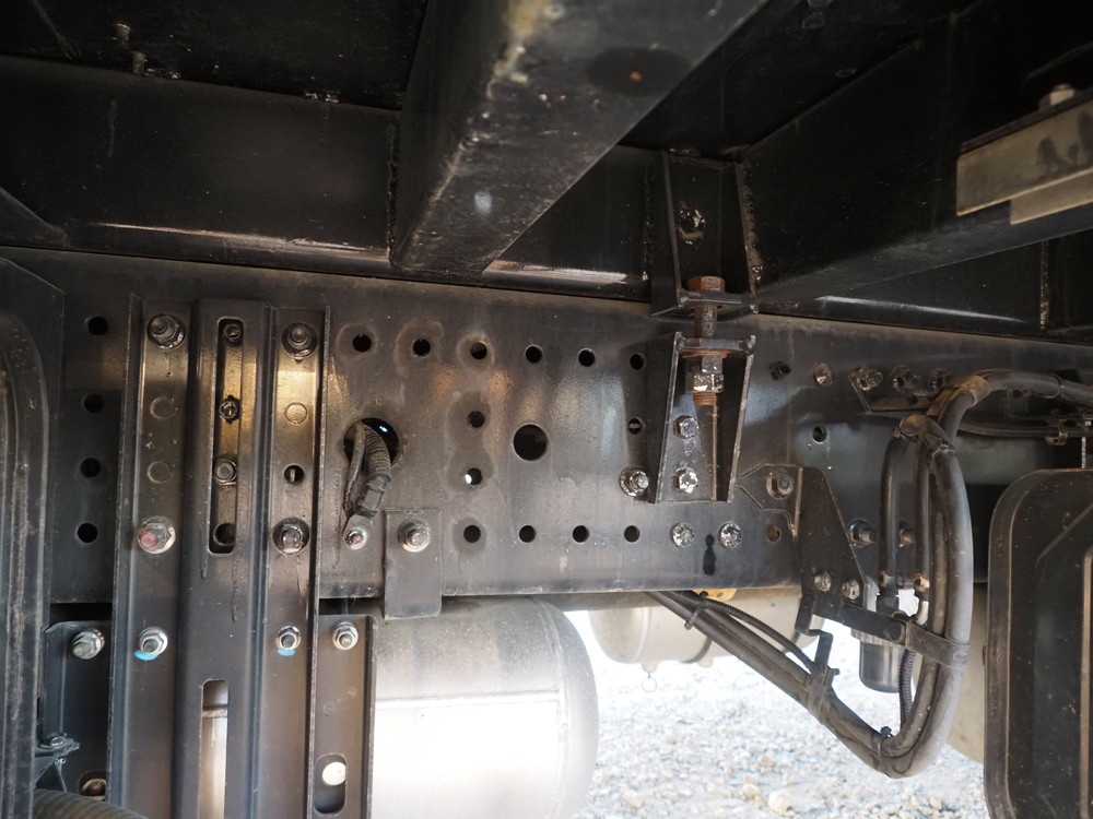 日野 プロフィア セルフ 大型 2DG-FW1EHG 年式 H30[写真48]