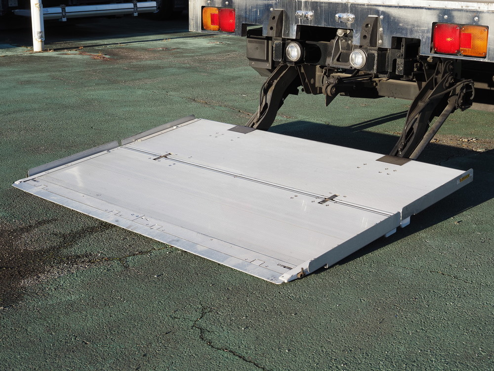 日野 レンジャープロ 冷凍バン 中型 TKG-FC9JKAG 年式 H29[写真20]