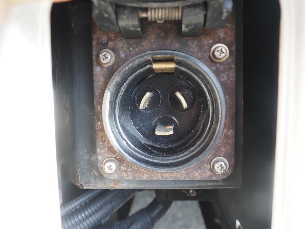 日野 プロフィア 冷凍バン 大型 2DG-FW1AHJ 年式 H30[写真14]