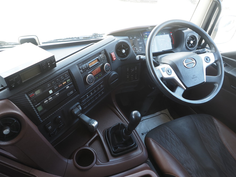 日野 プロフィア 冷凍バン 大型 2DG-FW1AHJ 年式 H30[写真25]