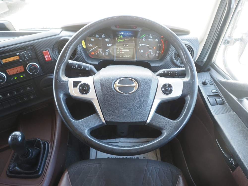 日野 プロフィア 冷凍バン 大型 2DG-FW1AHJ 年式 H30[写真24]