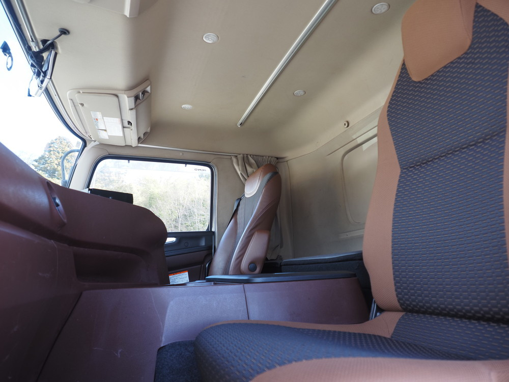 日野 プロフィア 冷凍バン 大型 2DG-FW1AHJ 年式 H30[写真31]