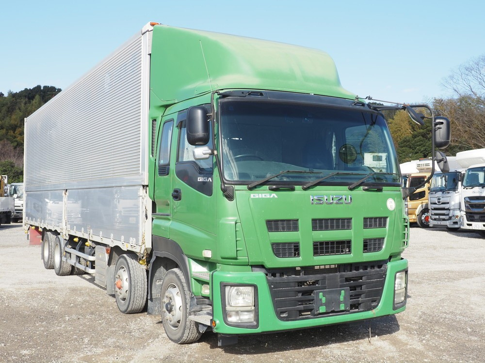 いすゞ ギガ ウイング車 大型 QKG-CYJ77A 年式 H26[写真05]
