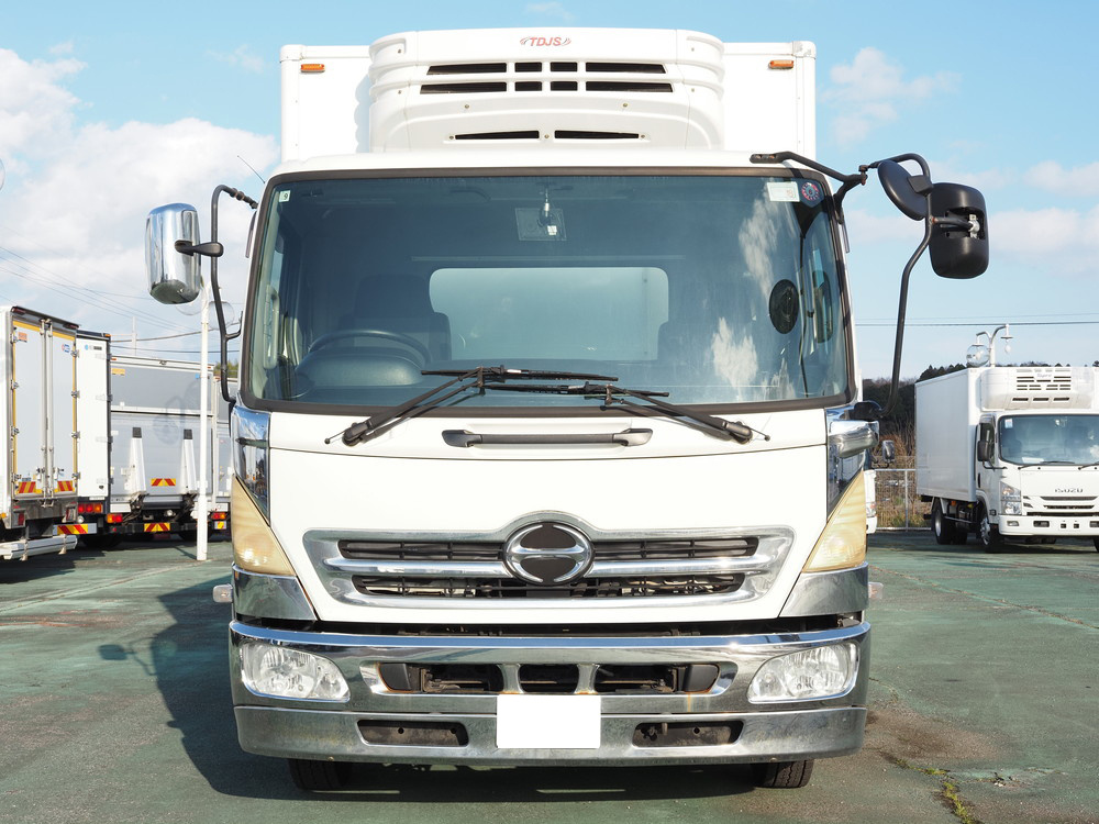 日野 レンジャープロ 冷凍バン 中型 TKG-FC9JKAA 年式 H27[写真02]