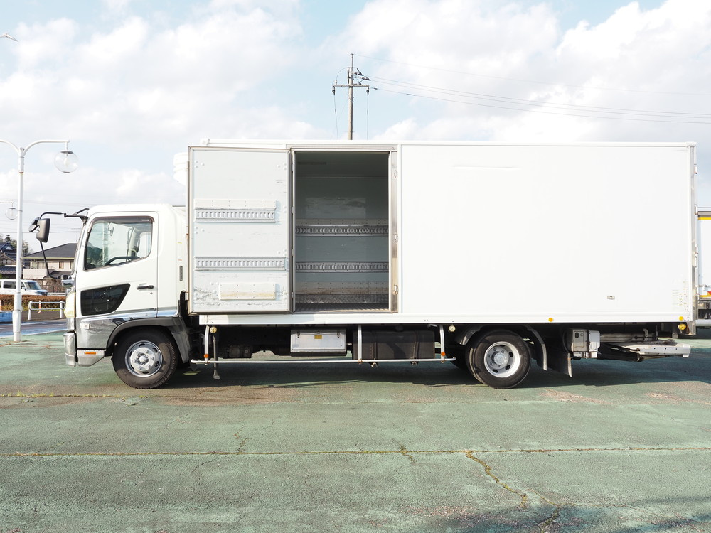 日野 レンジャープロ 冷凍バン 中型 TKG-FC9JKAA 年式 H27[写真16]