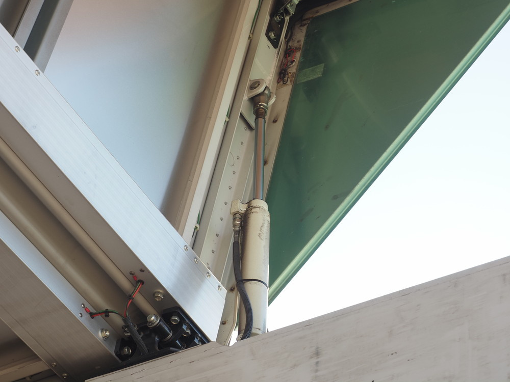 日野 プロフィア ウイング車 大型 QPG-FW1EXEG 年式 H28[写真12]