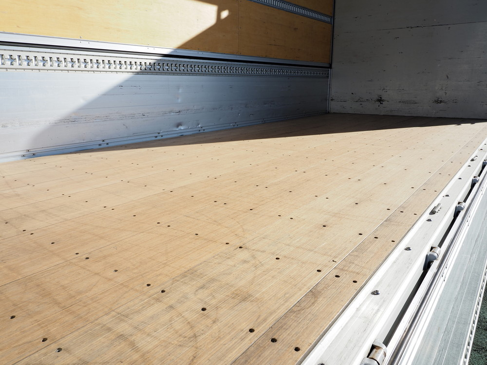 いすゞ フォワード ウイング車 中型 2RG-FRR90T2 年式 R1[写真19]