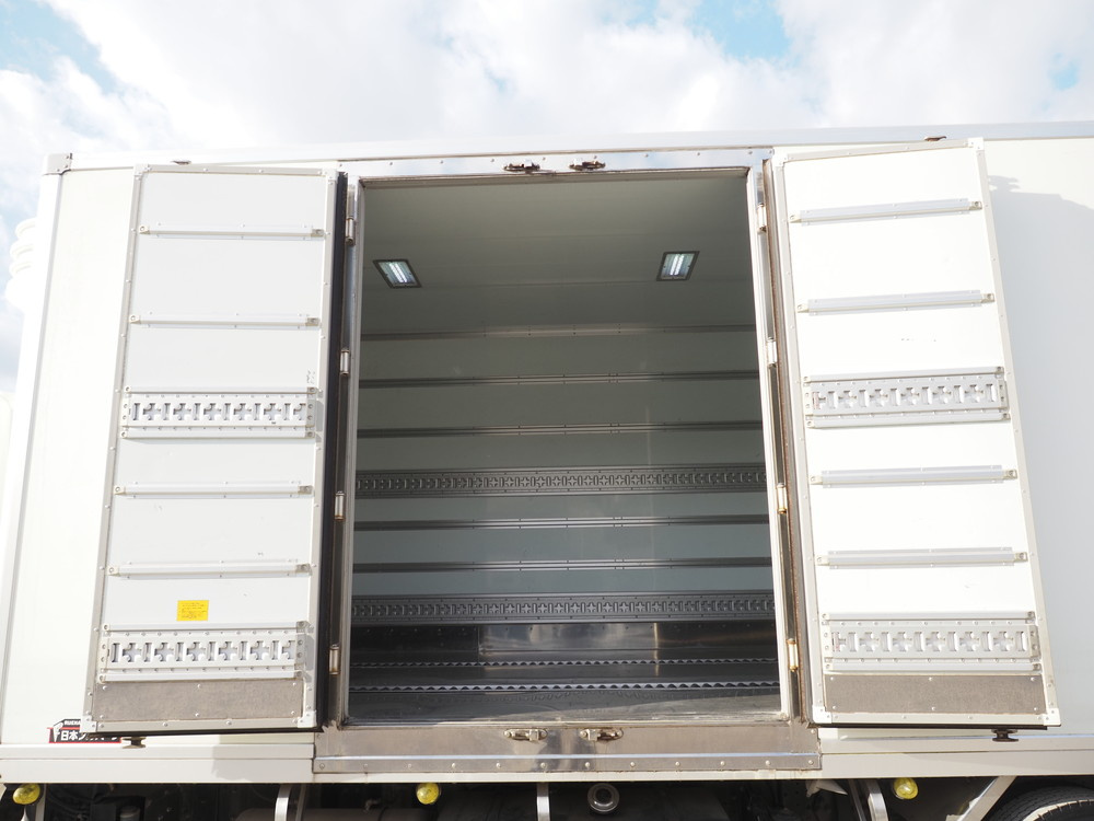 三菱ふそう ファイター 冷凍バン 中型 TKG-FK64F 年式 H24[写真24]