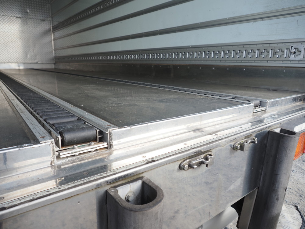 三菱ふそう ファイター 冷凍バン 中型 TKG-FK64F 年式 H24[写真18]