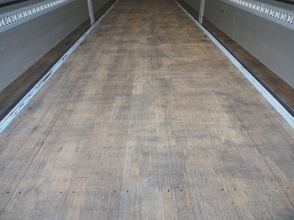 三菱ふそう スーパーグレート ウイング車 大型 QPG-FS64VZ 年式 H28[写真30]