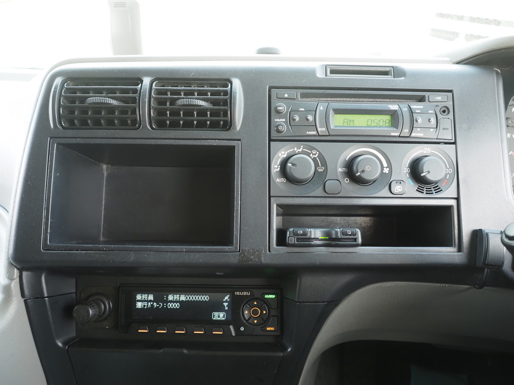 三菱ふそう スーパーグレート ウイング車 大型 QPG-FS64VZ 年式 H28[写真35]