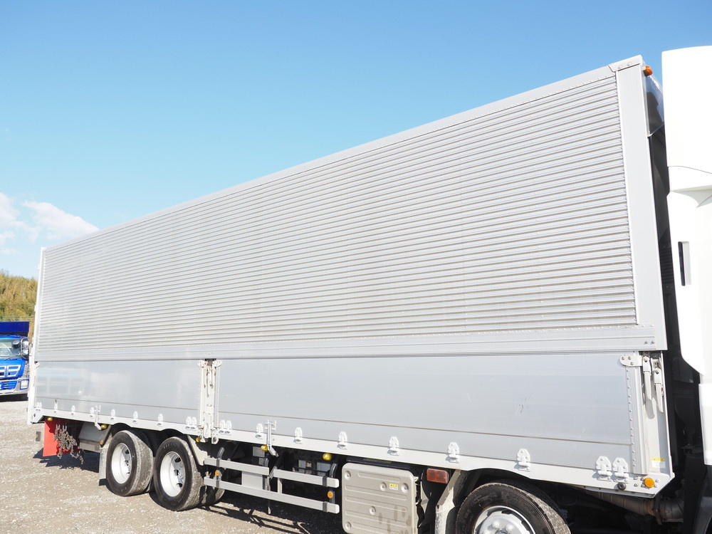 いすゞ ギガ ウイング車 大型 2PG-CYJ77C 年式 R1[写真10]