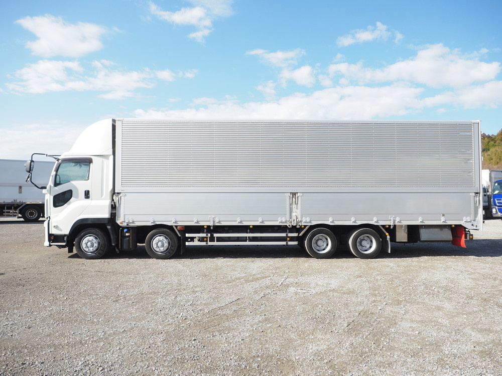 いすゞ ギガ ウイング車 大型 2PG-CYJ77C 年式 R1[写真14]