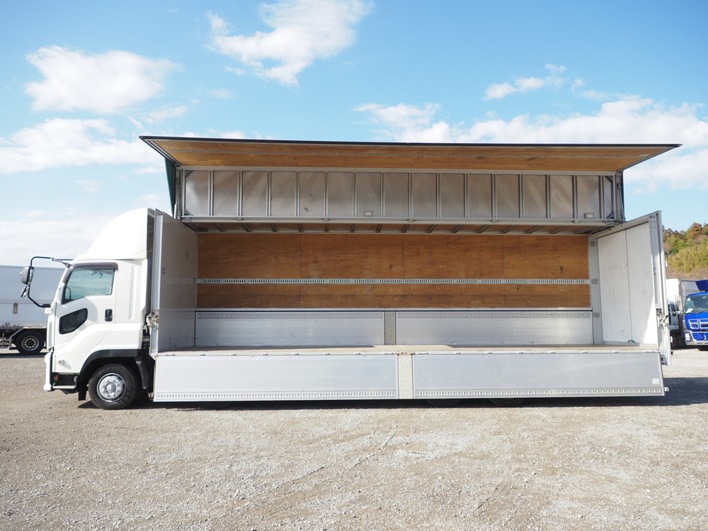 いすゞ ギガ ウイング車 大型 2PG-CYJ77C 年式 R1[写真17]