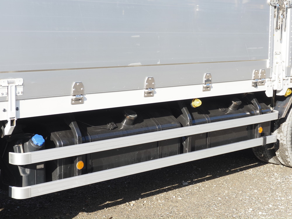 いすゞ ギガ ウイング車 大型 QPG-CYJ77B 年式 H29[写真19]