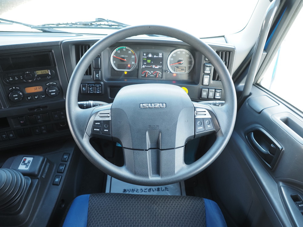 いすゞ ギガ ウイング車 大型 QPG-CYJ77B 年式 H29[写真37]