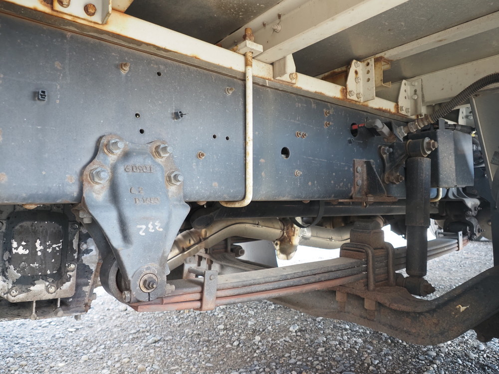 いすゞ ギガ ウイング車 大型 QPG-CYJ77B 年式 H29[写真49]