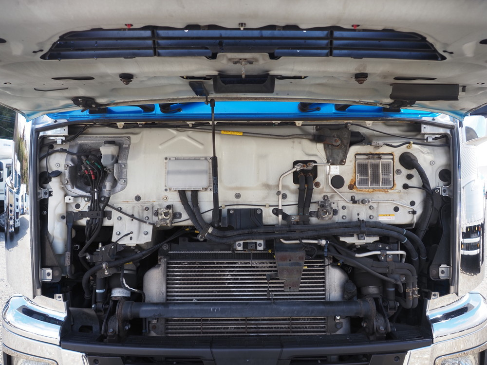 いすゞ ギガ ウイング車 大型 QPG-CYJ77B 年式 H29[写真54]