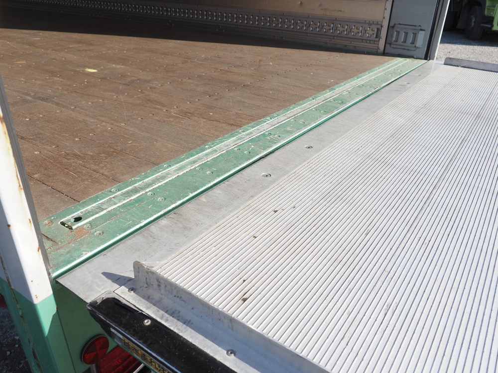 いすゞ フォワード ウイング車 中型 2RG-FRR90T2 年式 H30[写真33]