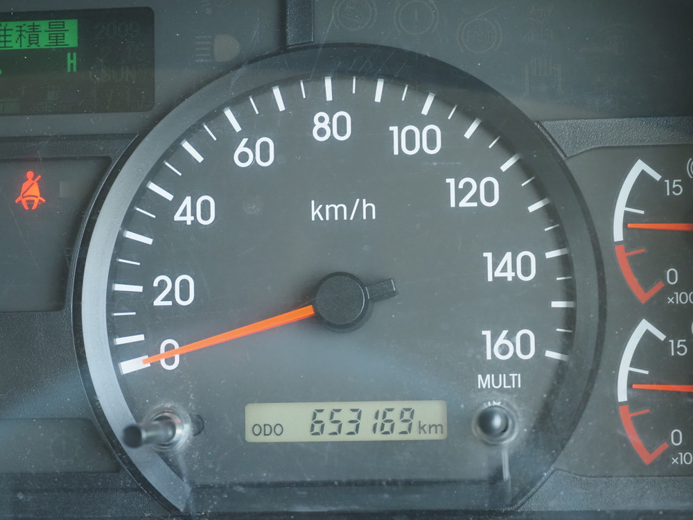 いすゞ フォワード ウイング車 中型 2RG-FRR90T2 年式 H30[写真43]