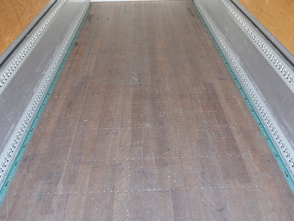 いすゞ フォワード ウイング車 中型 2RG-FRR90T2 年式 H30[写真30]