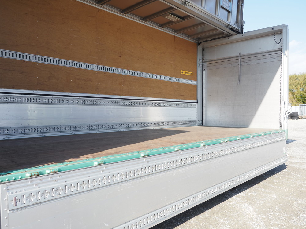 いすゞ フォワード ウイング車 中型 2RG-FRR90T2 年式 H30[写真22]