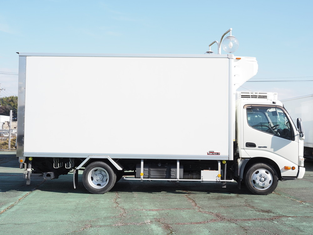 日野 デュトロ 冷凍バン 小型 TKG-XZU655M 年式 H26[写真09]
