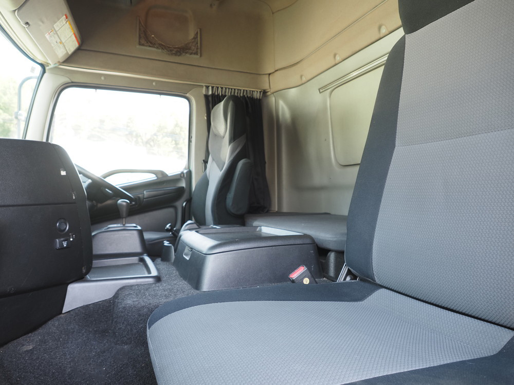 日野 プロフィア ウイング車 大型 LKG-FW1EXBG 年式 H23[写真40]