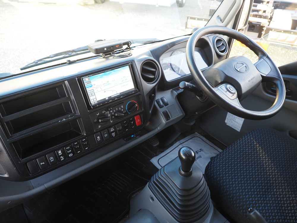 日野 デュトロ バン車 小型 2KG-XZU720M 年式 R1[写真27]