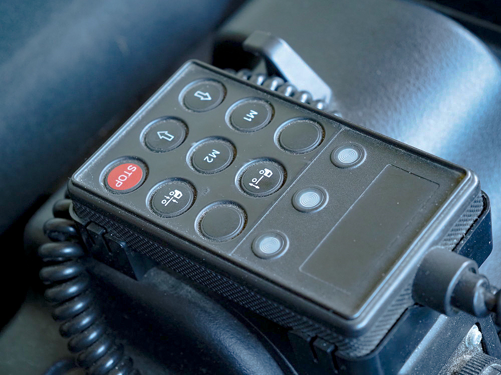 三菱ふそう ファイター ウイング車 中型 2KG-FK64F 年式 H30[写真40]