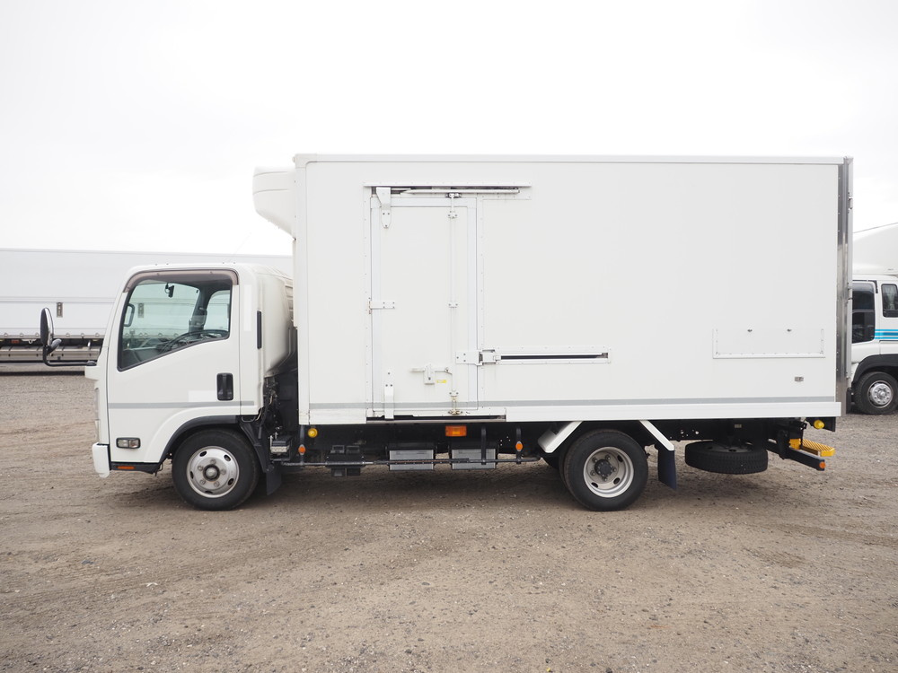 いすゞ エルフ 冷凍バン 小型 2RG-NPR88AN 年式 R2[写真11]