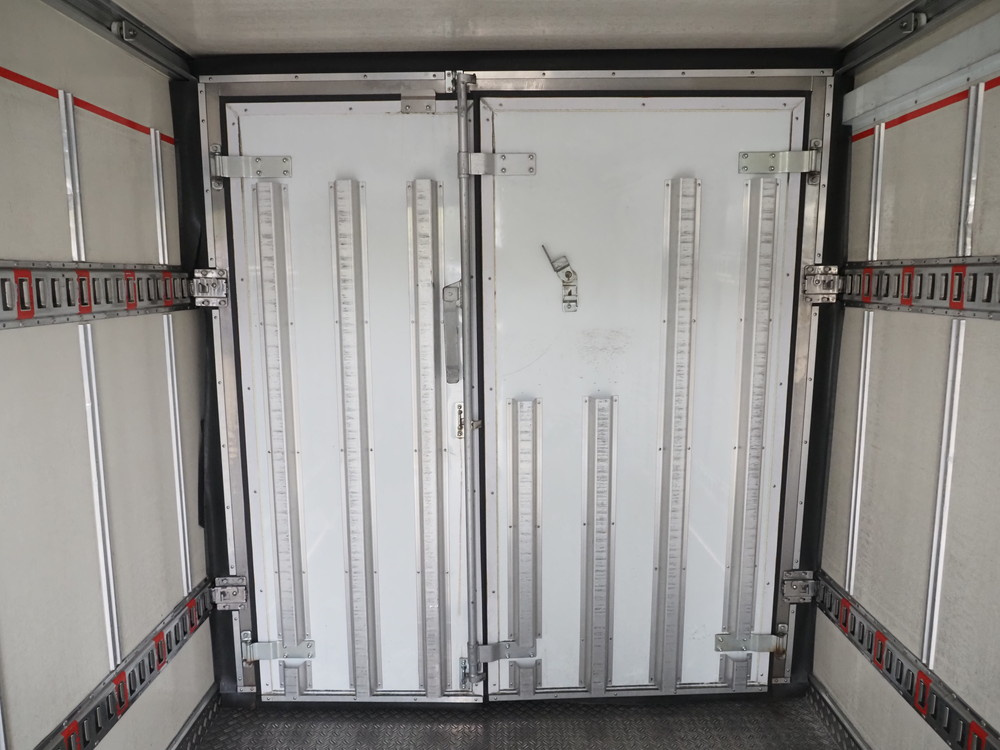 いすゞ エルフ 冷凍バン 小型 2RG-NPR88AN 年式 R2[写真22]