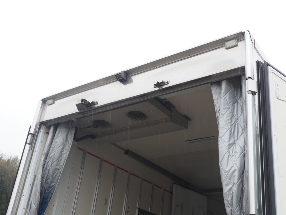 いすゞ エルフ 冷凍バン 小型 2RG-NPR88AN 年式 R2[写真15]