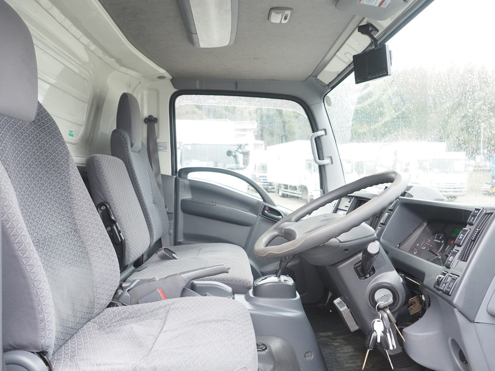 いすゞ エルフ 冷凍バン 小型 2RG-NPR88AN 年式 R2[写真24]