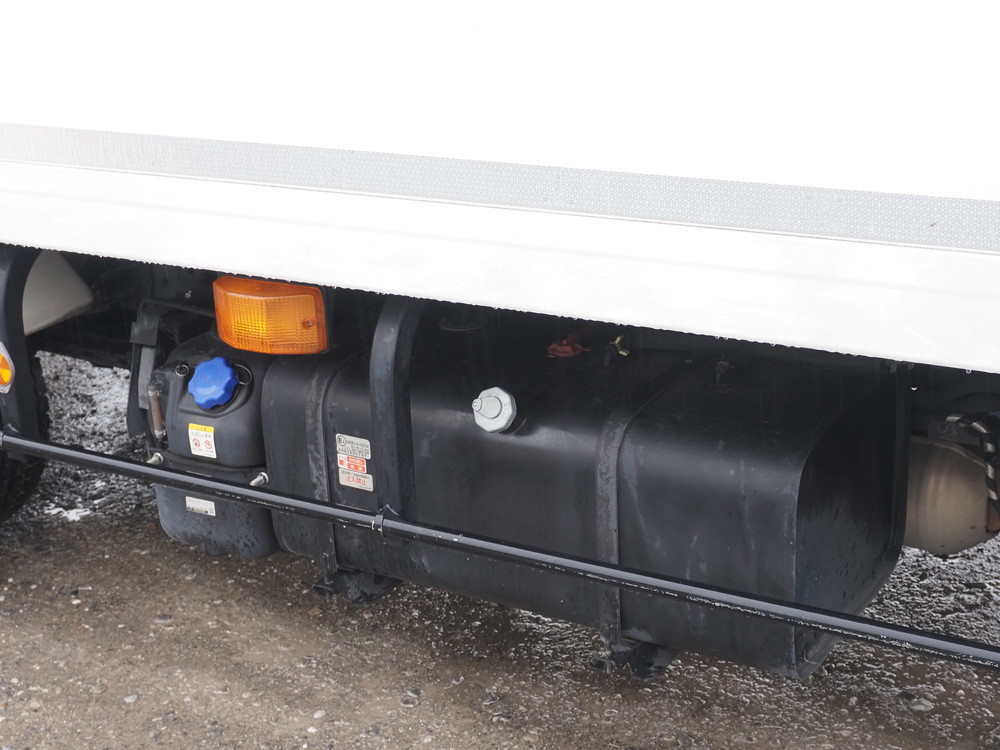 いすゞ エルフ 冷凍バン 小型 2RG-NPR88AN 年式 R2[写真10]