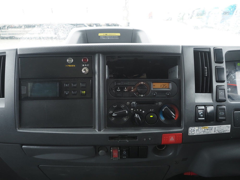 いすゞ エルフ 冷凍バン 小型 2RG-NPR88AN 年式 R2[写真24]