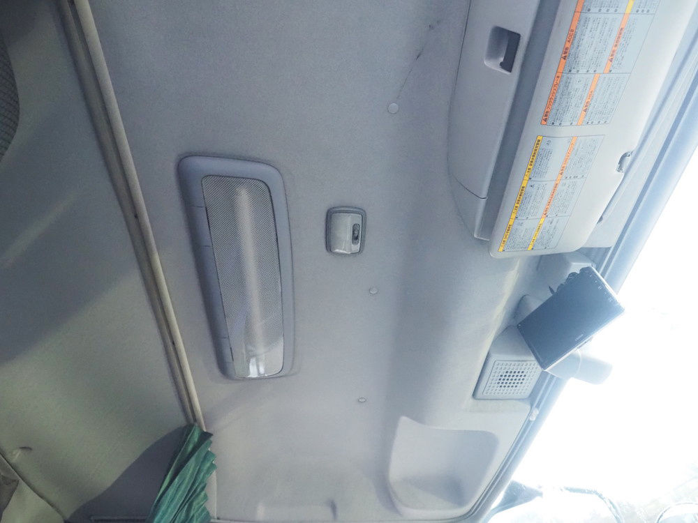 いすゞ ギガ ウイング車 大型 QKG-CYJ77B 年式 H28[写真39]