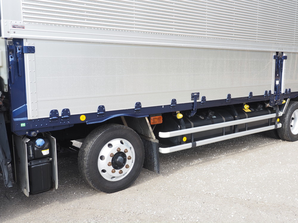 いすゞ ギガ ウイング車 大型 2PG-CYJ77C 年式 R1[写真17]