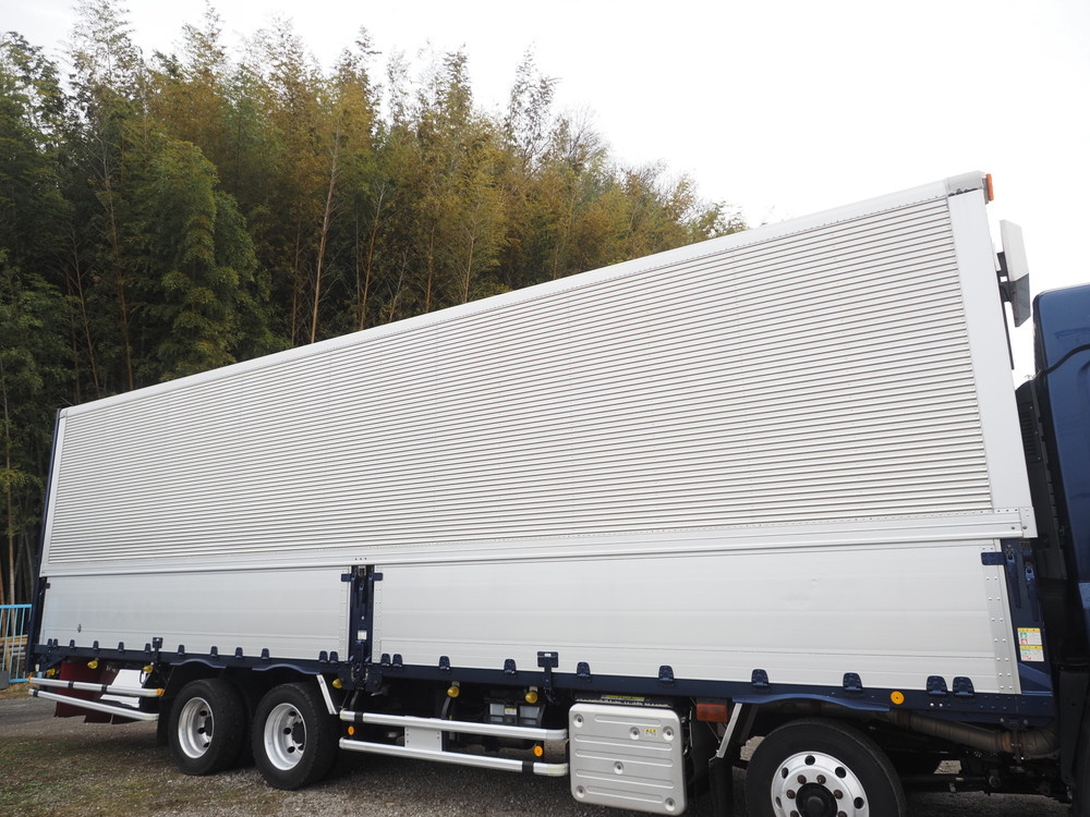 いすゞ ギガ ウイング車 大型 2PG-CYJ77C 年式 R1[写真11]