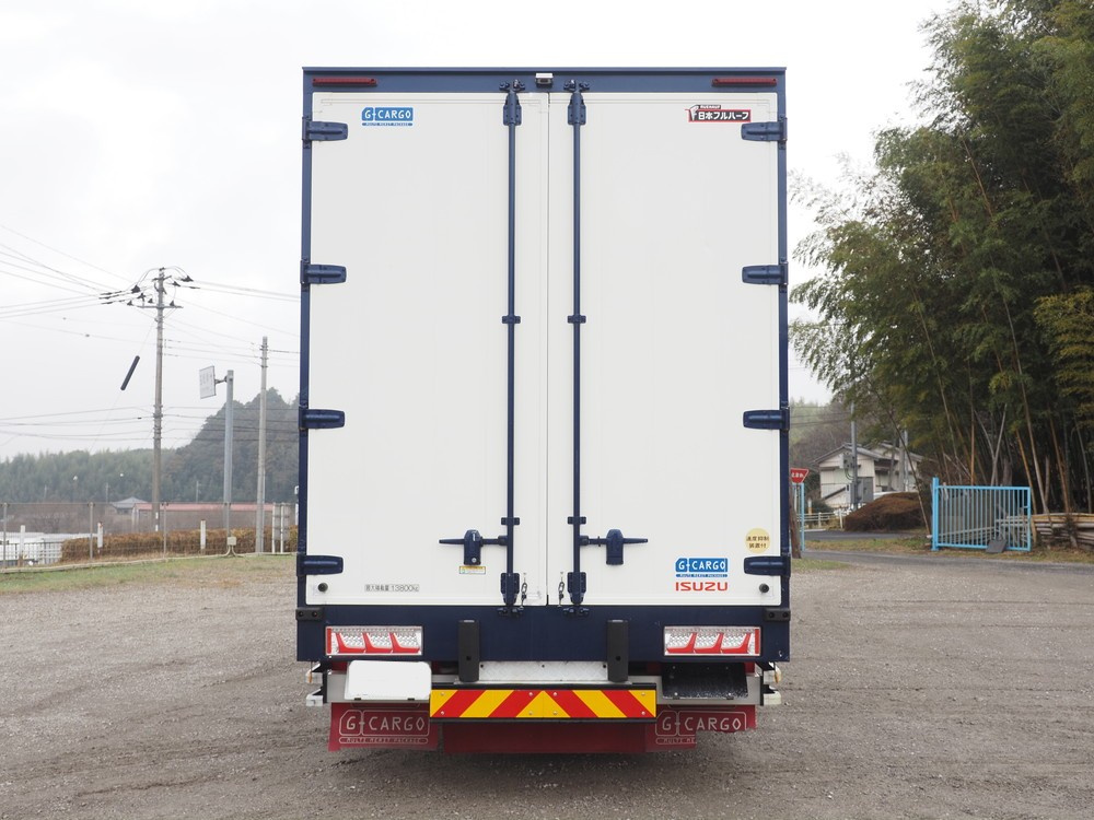 いすゞ ギガ ウイング車 大型 2PG-CYJ77C 年式 R1[写真07]