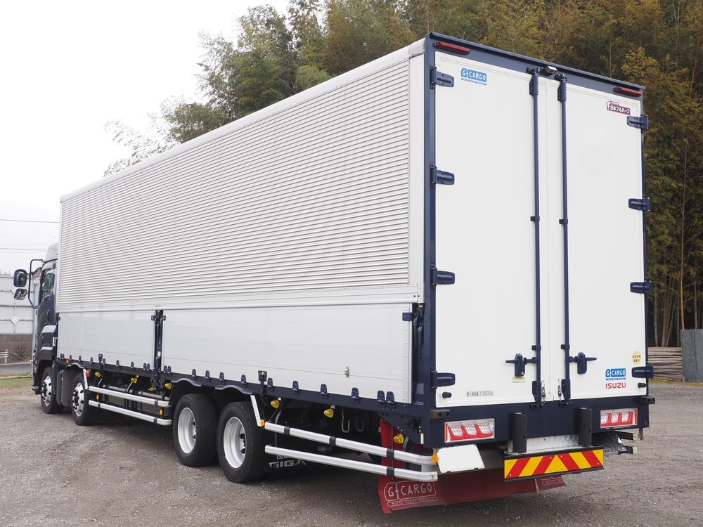 いすゞ ギガ ウイング車 大型 2PG-CYJ77C 年式 R1[写真08]