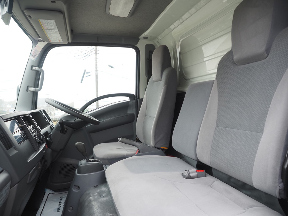 いすゞ エルフ 冷凍バン 小型 TPG-NMR85AN 年式 H28[写真31]