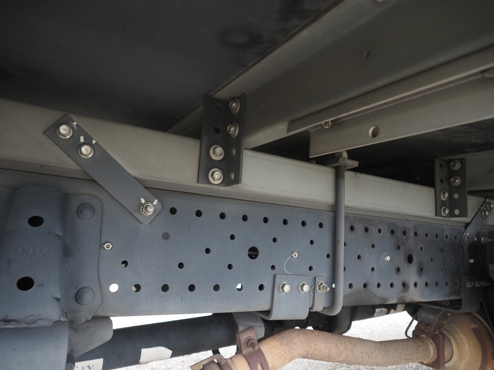 いすゞ エルフ 冷凍バン 小型 TPG-NMR85AN 年式 H28[写真35]