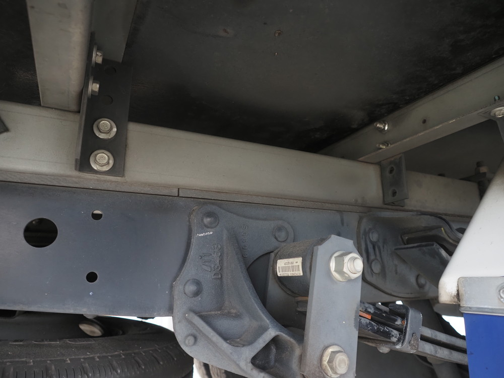 いすゞ エルフ 冷凍バン 小型 TPG-NMR85AN 年式 H28[写真34]